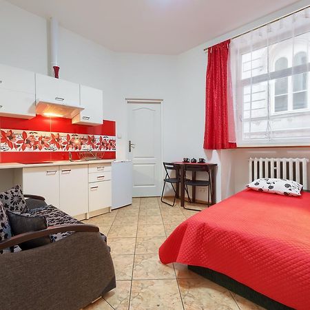 Hostelswidnicka24 Вроцлав Экстерьер фото