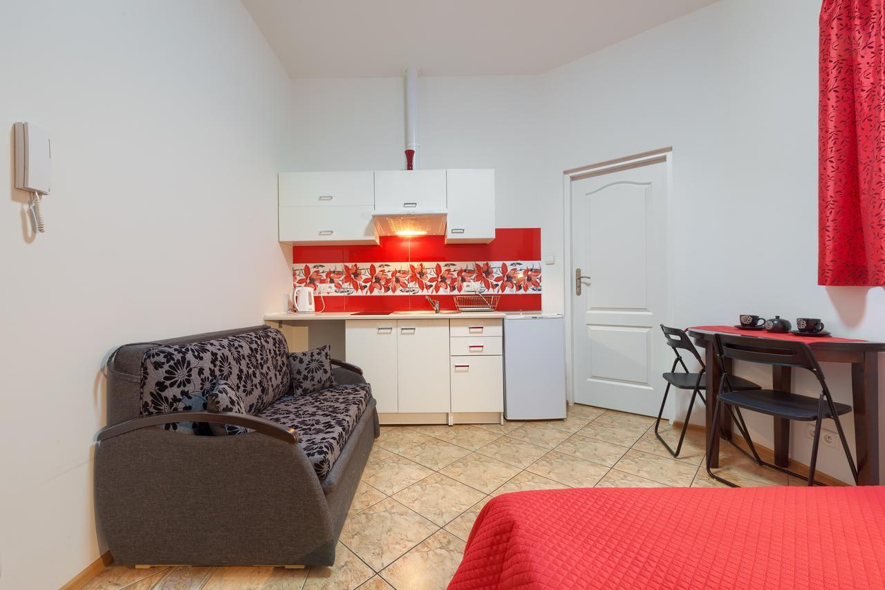 Hostelswidnicka24 Вроцлав Экстерьер фото